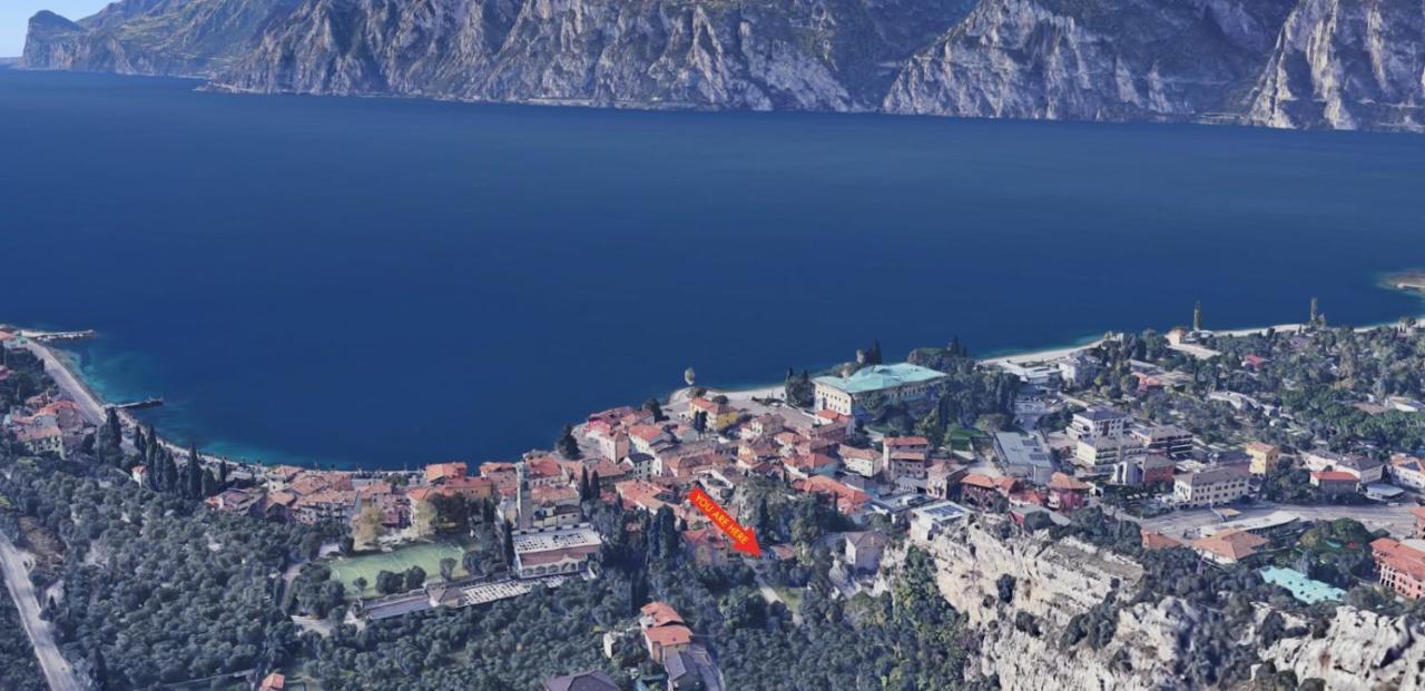Apartments Suster Torbole Sul Garda Bagian luar foto