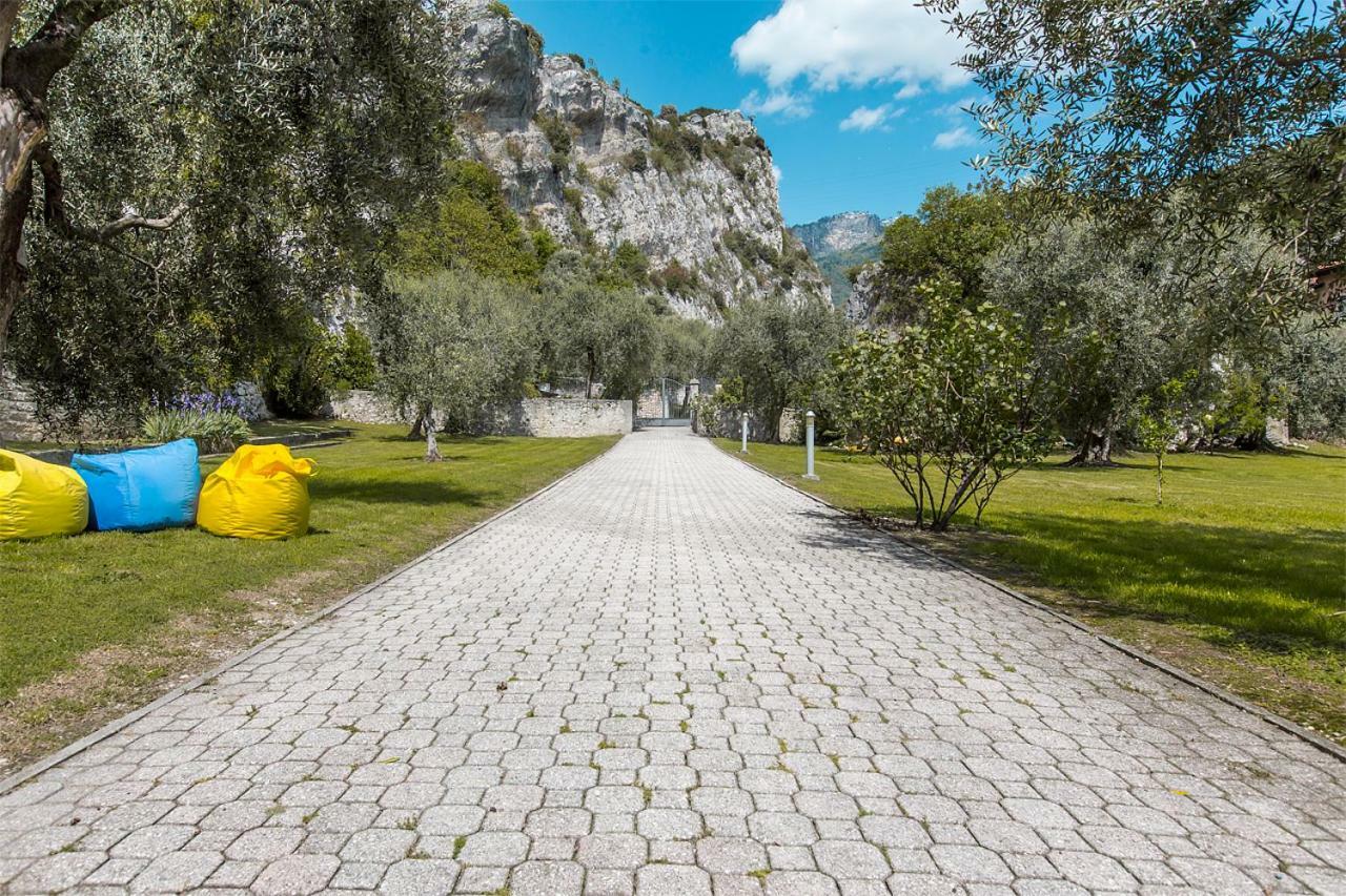 Apartments Suster Torbole Sul Garda Bagian luar foto