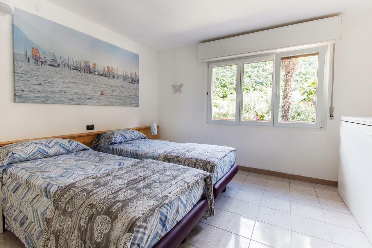 Apartments Suster Torbole Sul Garda Bagian luar foto