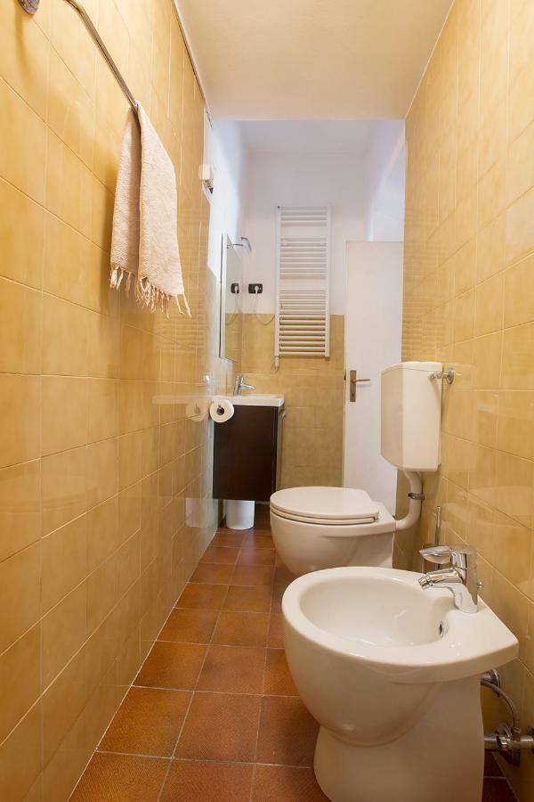 Apartments Suster Torbole Sul Garda Bagian luar foto